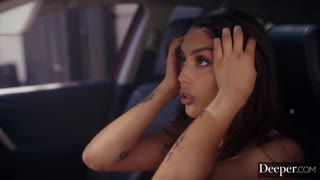 اشتیاق‌های عمیق‌تر: مورگان محدودیت‌ها را برای ارضای دستی رئیسش گسترش می‌دهد