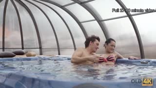 Old4K นางแบบผอมเปลือยและโดนคนแก่เจาะ