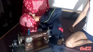 இந்திய அழகி இளைஞனால் க்ரீம்பை செய்யப்பட்டு கவரப்படுகிறாள்