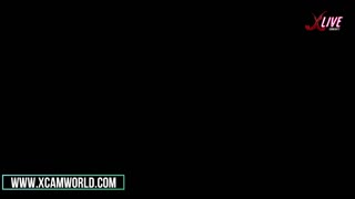 Demanda selvagem: duas putas devoram paus duros em turnos!