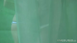 Brett Rossi vú bự liếm lồn mông Chanelle Rae đến xuất tinh