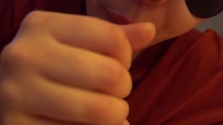 Domowy wieczorny blowjob - wybuchł w moich ustach