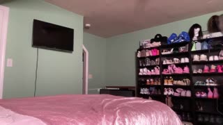 Twerking Elle Edition to Nobody But You by Wonder and Jorja Smith