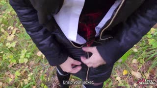 Procházka s přítelem v lesním parku. Osobní blog, živé video. - POV