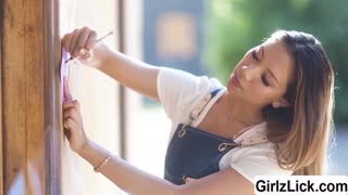 Kimora Quin Mae Milano跨种族女同69互舔小穴