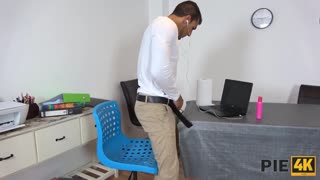 What benefits does jealousy bring in PIE4K?