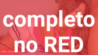 新鲜业余黑肤brunette送上撩人深喉口交服务