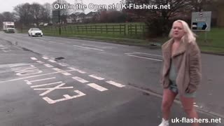 Ich kann nicht glauben, dass ich gerade auf der Straße gepinkelt habe, so frech! 😜