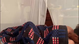 বাউন্সিং বড় টিটস 😍