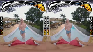 فتيات شقراوات فير بليك بلوسوم وكالي روز يذوبنني في تجميع مص