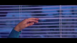 已婚熟女艾薇·秘密用撩人手法勾引邻居