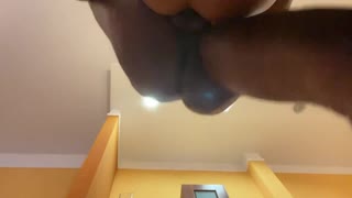 Sara Diamante reiser fra Italia til Budapest for amatør 1 på 1 med naturlige pupper og tar svart kuk på kjøkkenet del 2