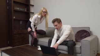 secretaries get paid to slurp cocks not file papers right?