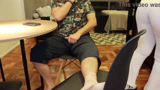 در مورد آپدیت فتیش شلوار سفید جولیاکاریوکا چت می‌کنیم! خیلی داغ! 🔥