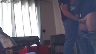 Spycam Fanger Hed Blond Der Bliver Pundet Opstående I Snydende Hjemmeoptagelse