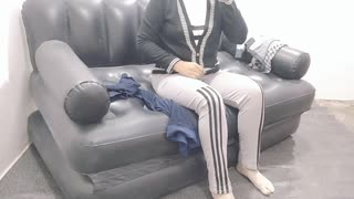 Perpektong pwet ng Pakistani beauty kinantot doggystyle sa Hindi kanta sa bahay sa baryo