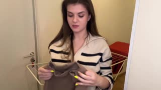 എന്റെ വലിയ കമിങ് കുണ്ണിയോടെ ഈ മാസിവ് മുലകൾ വർഷിപ്പ് ചെയ്യണോ?