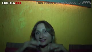 சாடிரா ஹாட்வைஃப் கிளாரிஹோல் ஆக்ஷனில் டீஸ் செய்கிறார் ஈரோடிக்ஸ்எக்ஸ்எக்ஸ் டிரைலருக்கு