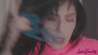 Cherie DeVille a Judy Jolie hvězdy v lesbické sexualitě