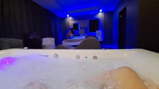 Motel Maid Gets NAILED on the Jacuzzi for Just 20 Bucks