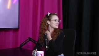 핫한 레드헤드가 보지를 빨리고 다시 젖는 걸 봐