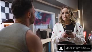 Glamorous Anna Claire Clouds contrasts with the unpleasant mechanic Seth Gamble in dirty garage action