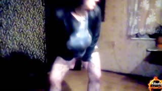 Ever Seen Such a Horny Milf Masturbating Like This? KlaudiaAmerGirl's Solo Show!