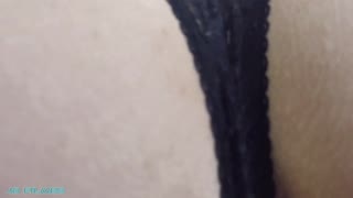 O, ti poredni bastard, napolni mojo pičko s svojo vročo spermo