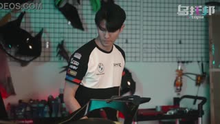 חובבים - אנשים אמיתיים משתפים סרטונים ארוטיים עם אווירה אותנטית