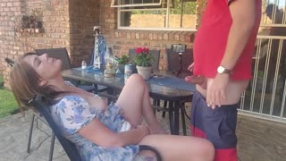 จับสาวสวยแงงหีฉ่ำที่ระเบียง ร่วมเย็ดมันส์ด้วยกัน