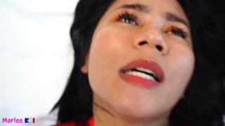 I Got This Asian MILF Tied Up in a Hotel!