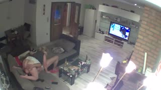 Chubby German amateur facesits in hidden IP cam 69 session