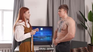 재단사의 스티미 세션이 그녀를 사이징하며 야생으로 변해 메시 페이셜로 끝나