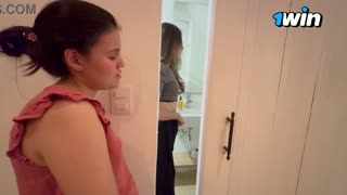 สั่งเย็ดแฟนเข้มงวดจนเธอเสียวน้ำแตกคาห้องน้ำสาธารณะ