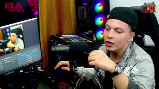 Die Rothaarige bettelt geil um tiefes Fingern, Freundin zusieht - Pápum no Barraco!