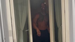 TikTokok muszlim influencerrel Eid előtt hálószobás hookup férj nélkül