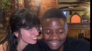 开斋前穆斯林网红TikTok变老公不在卧室激情 hookup！