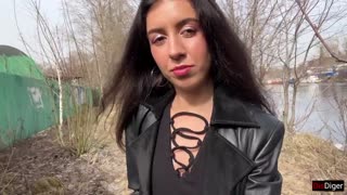 Girl Takes Facial Cumshot Before Public Park Cumwalk Covered in Huge Load Shocking Strangers