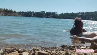 Saya Hisap Batang Bertatu Di Air Tepat Di Depan Pelancong Di Bot Petang Lewat!