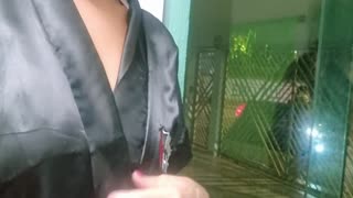 Espuleta Maia lampuake awak telanjang ganti klambi jendela dalan mbukak lebar!