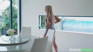 muscle barbie with huge fake tits takes big cock anal and tit job 😈💦🍑