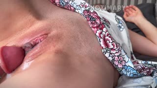 بیدار شدن با کوبیدن کیر بزرگ عمیق تو کس خیس میلف تا انزال داخل