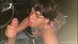 Curvy uber girl pays with a pov blowjob on monster cock after party