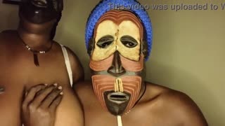 肯尼亚教会女与牧师无套狗交近景分享