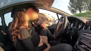 Skinny alternative babe convinces stranger to finger her dripping pussy outdoors