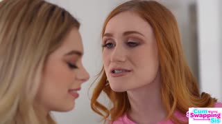 Tip inteligent câștigă cu Scarlet Skies și Molly Little 18+ concurând pentru premiul lui