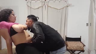 Hey, wanna see how I tutor this curvy 18+ babe in music and then pound her hard with a creampie? Featuring BabyLuna939!