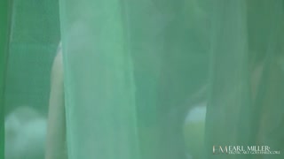 Brett Rossi in Chanel Rae ližeta pički, dildoji na klitorjih in rit