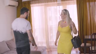 第四部揭秘新鲜德国业余妹子巨屌肛交深喉狂干