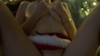 Minha melhor amiga ofereceu sua buceta quente como presente supremo 😍